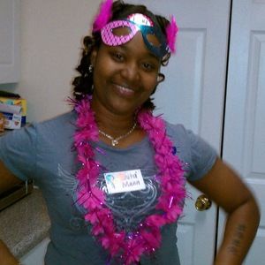 Meet your Posher, Monique